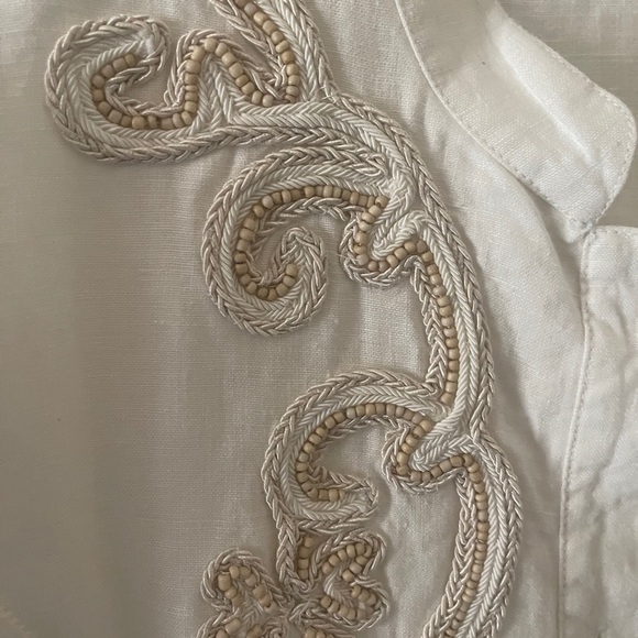 Chico’s 100% Linen Lightweight Boho Beaded Blazer Button Front Jacket Size 2 (L) - Picture 4 of 10
